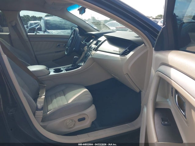 FORD TAURUS SE - 5