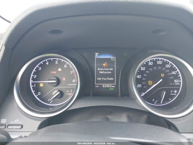 صورة 7 لـ 2018 Toyota CAMRY LE