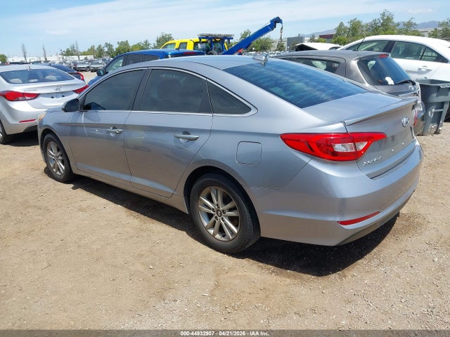 HYUNDAI SONATA SE - 3
