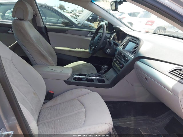 HYUNDAI SONATA SE - 5