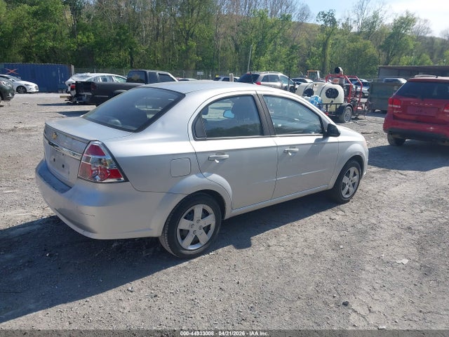 CHEVROLET AVEO 2LT - 4