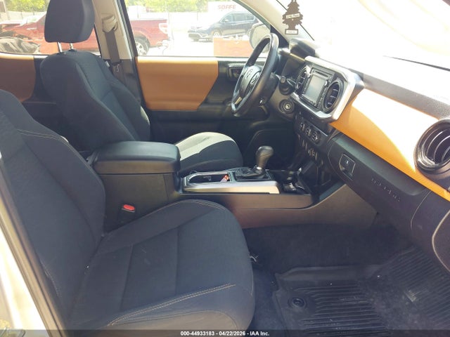 2019 Toyota TACOMA SR5 V6 照片 5