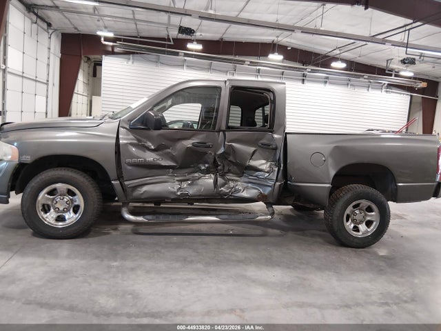 صورة مصغرة 13 لـ 2005 Dodge RAM 1500 SLT/LARAMIE