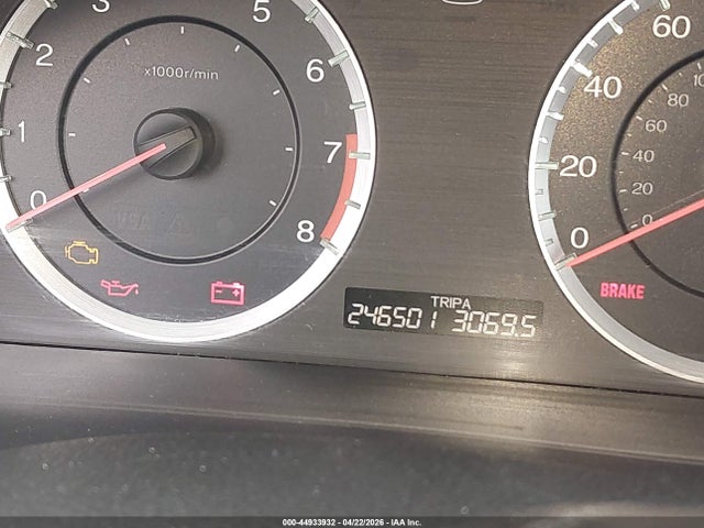 HONDA ACCORD 2.4 LX - 7