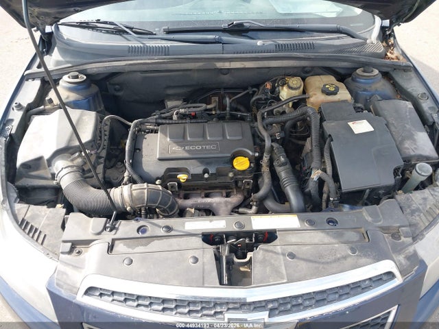 CHEVROLET CRUZE 1LT - 10