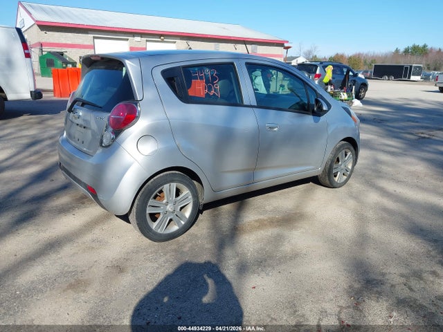 CHEVROLET SPARK 1LT AUTO - 4