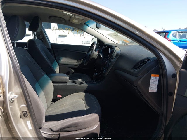 KIA OPTIMA HYBRID EX - 5