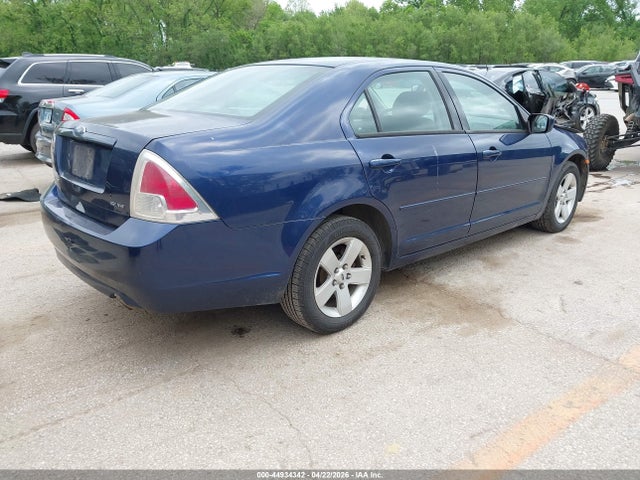 FORD FUSION SE - 4