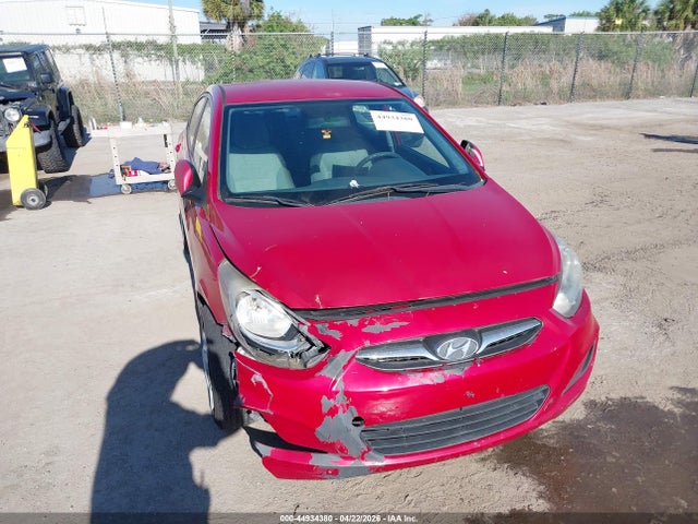 HYUNDAI ACCENT GLS - 6