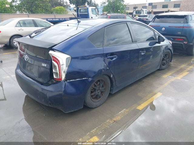 TOYOTA PRIUS - 4