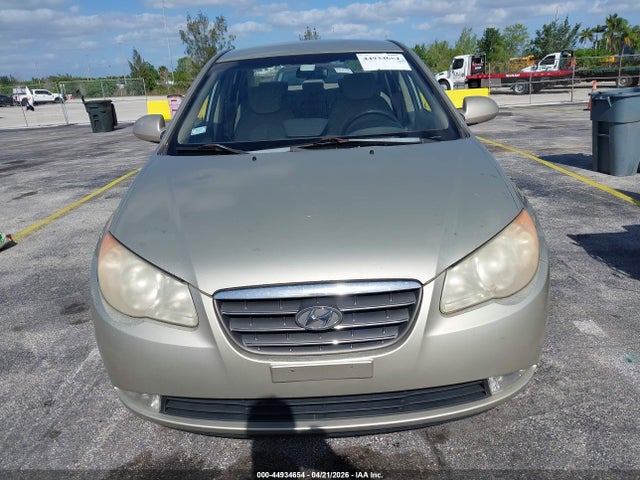 HYUNDAI ELANTRA GLS - 6