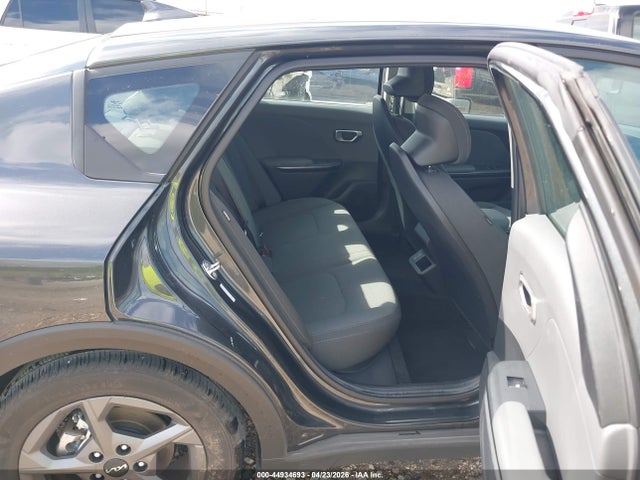 2025 KIA K4 LXS 照片 8