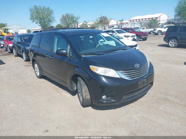 2012 TOYOTA SIENNA XLE 7 PASSENGER