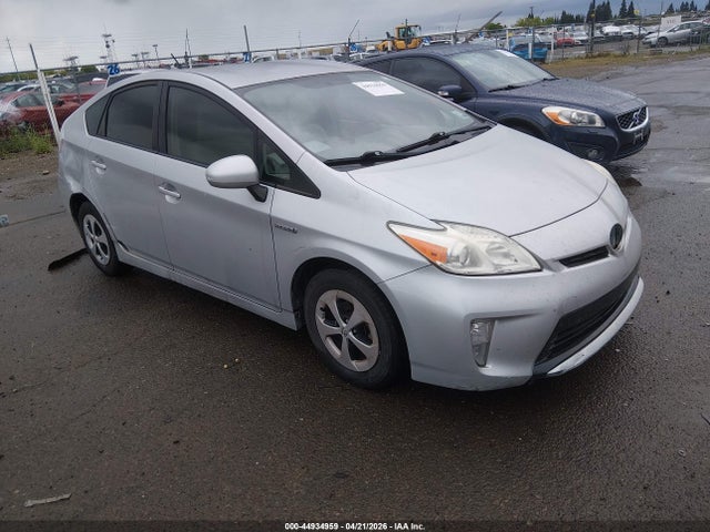 TOYOTA PRIUS - 1