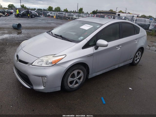 TOYOTA PRIUS - 2