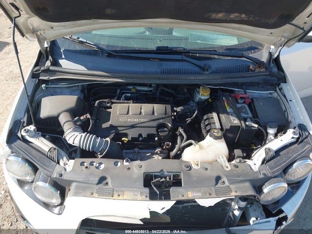 CHEVROLET SONIC LTZ AUTO - 10