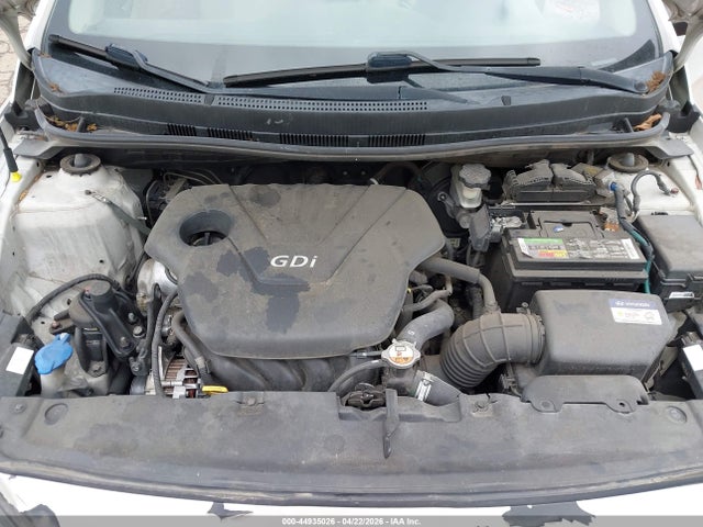 HYUNDAI ACCENT SE - 10