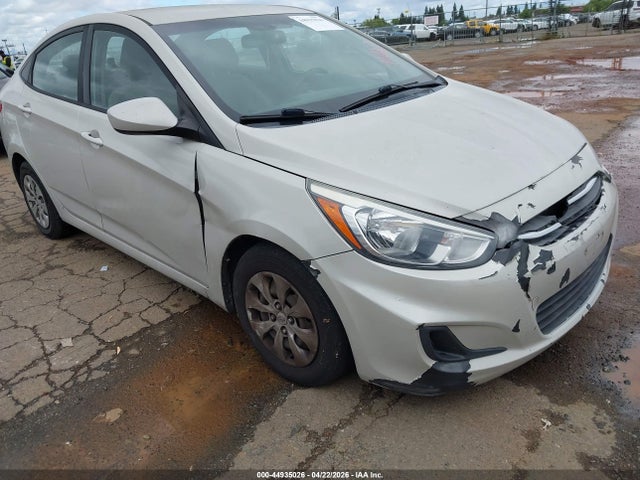 HYUNDAI ACCENT SE - 6