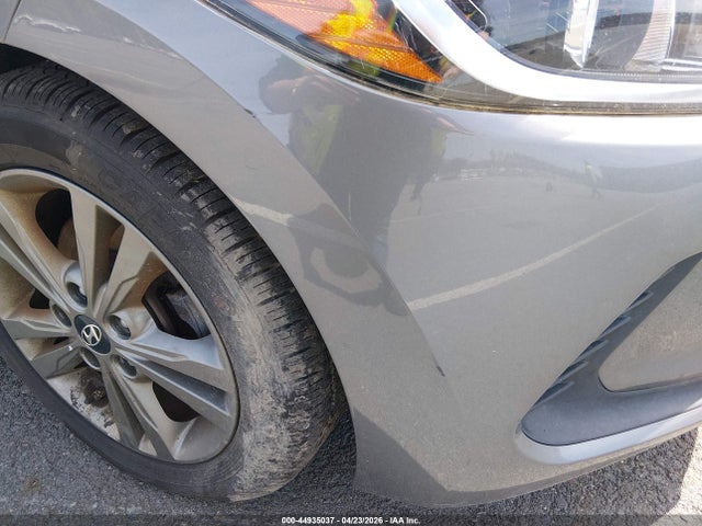 HYUNDAI ELANTRA SEL - 6