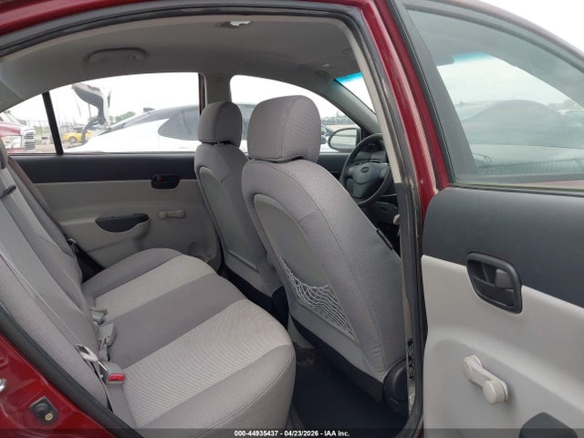 HYUNDAI ACCENT GLS - 8