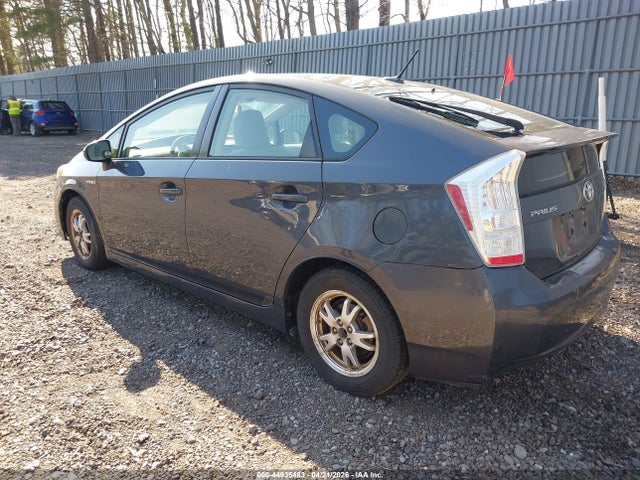 TOYOTA PRIUS - 3