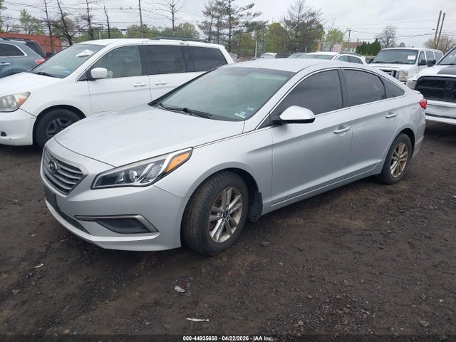 HYUNDAI SONATA SE - 2