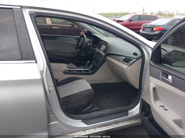 HYUNDAI SONATA SE - 5