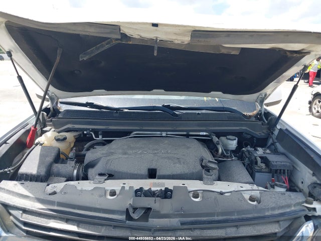 CHEVROLET COLORADO - 10