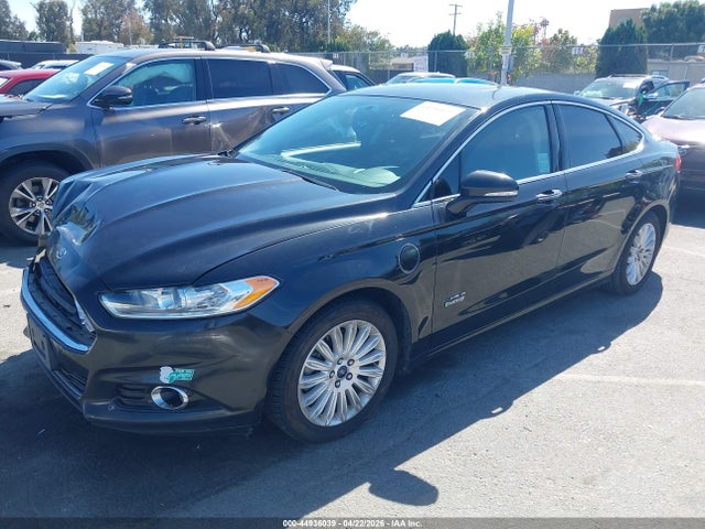 FORD FUSION ENERGI TITANIUM - 2