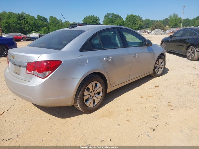 CHEVROLET CRUZE LS AUTO - 4