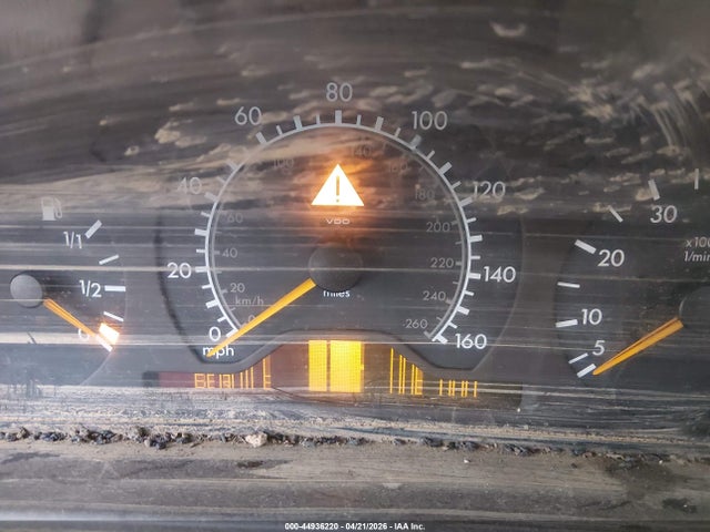 MERCEDES-BENZ E-CLASS - 7