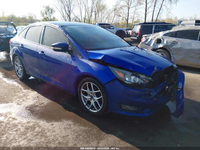 FORD FOCUS SE - 1