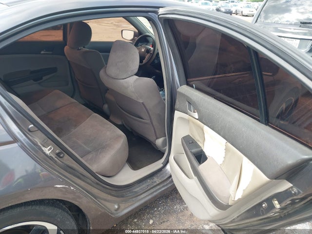 HONDA ACCORD 2.4 LX - 8