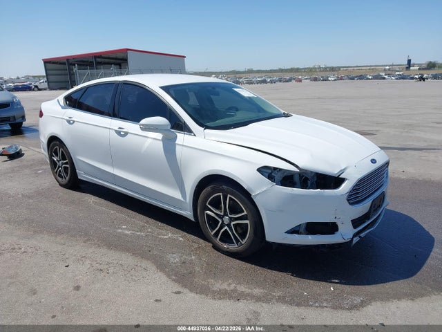 FORD FUSION SE - 1
