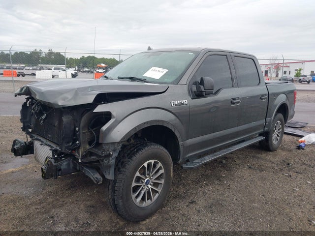 2018 FORD F-150 XLT photo 2