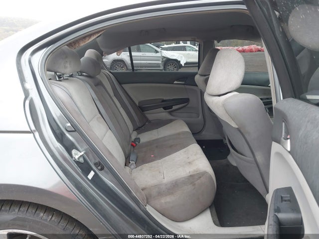 HONDA ACCORD 2.4 LX - 8