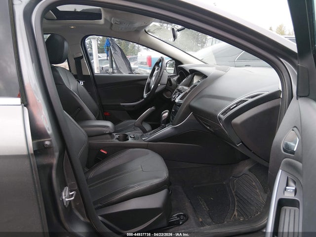 FORD FOCUS TITANIUM - 5