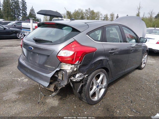 FORD FOCUS TITANIUM - 6