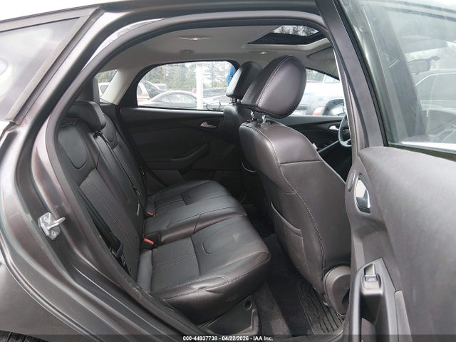 FORD FOCUS TITANIUM - 8