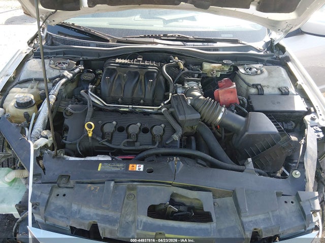 FORD FUSION SE - 10