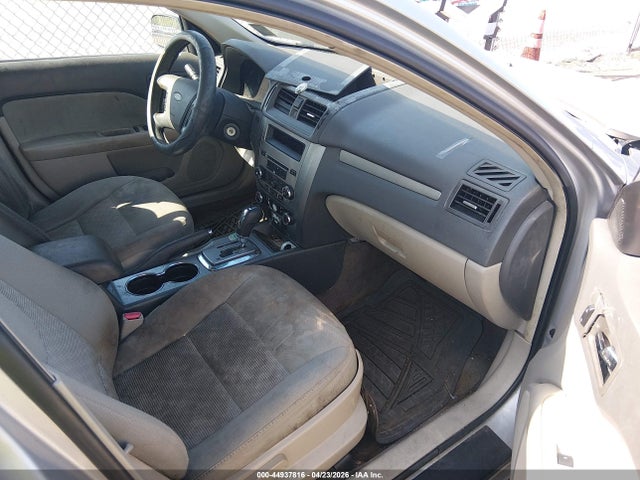 FORD FUSION SE - 5