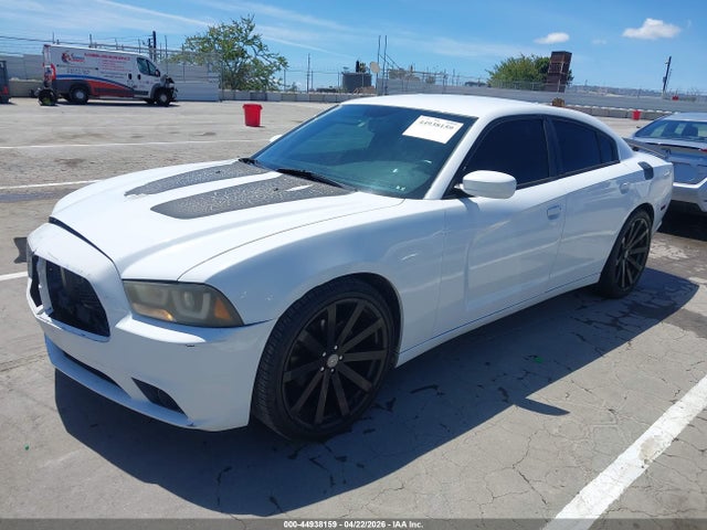 2014 Dodge CHARGER SE — фото 2
