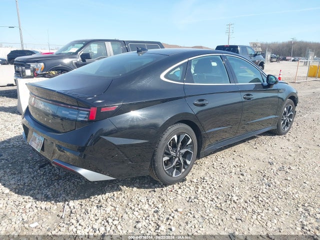 HYUNDAI SONATA SEL - 4