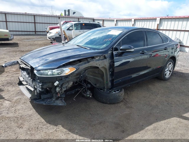 FORD FUSION SE - 2