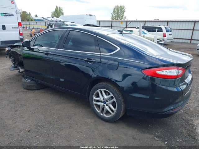 FORD FUSION SE - 3