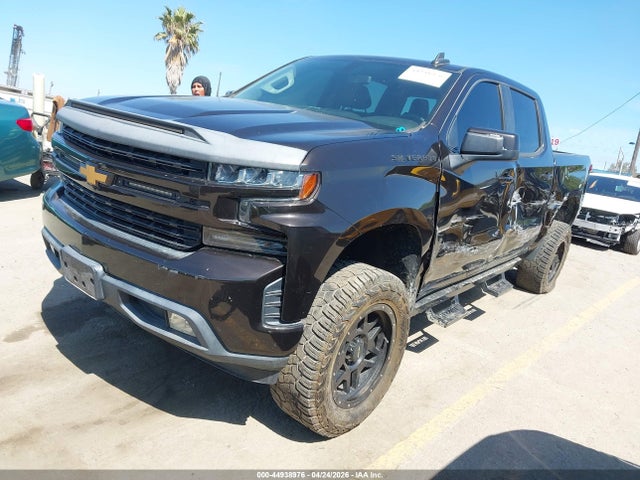 2019 Chevrolet SILVERADO 1500 LT 照片 2