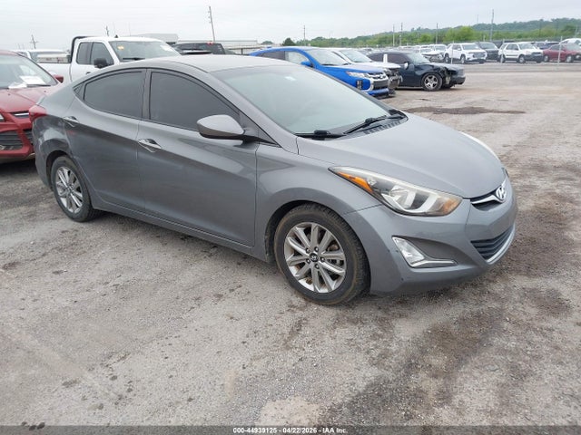 HYUNDAI ELANTRA SE - 1