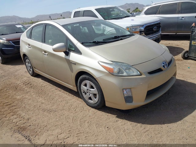 TOYOTA PRIUS - 1
