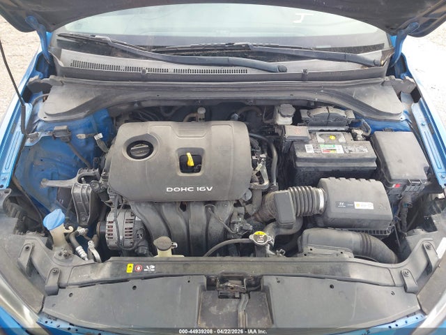 HYUNDAI ELANTRA LIMITED - 10