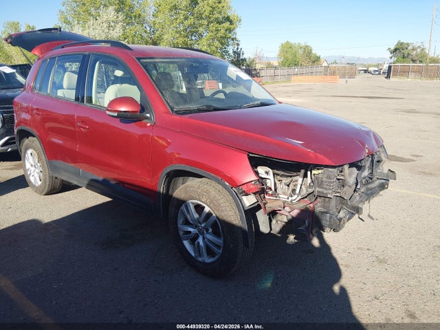 2016 VOLKSWAGEN TIGUAN S